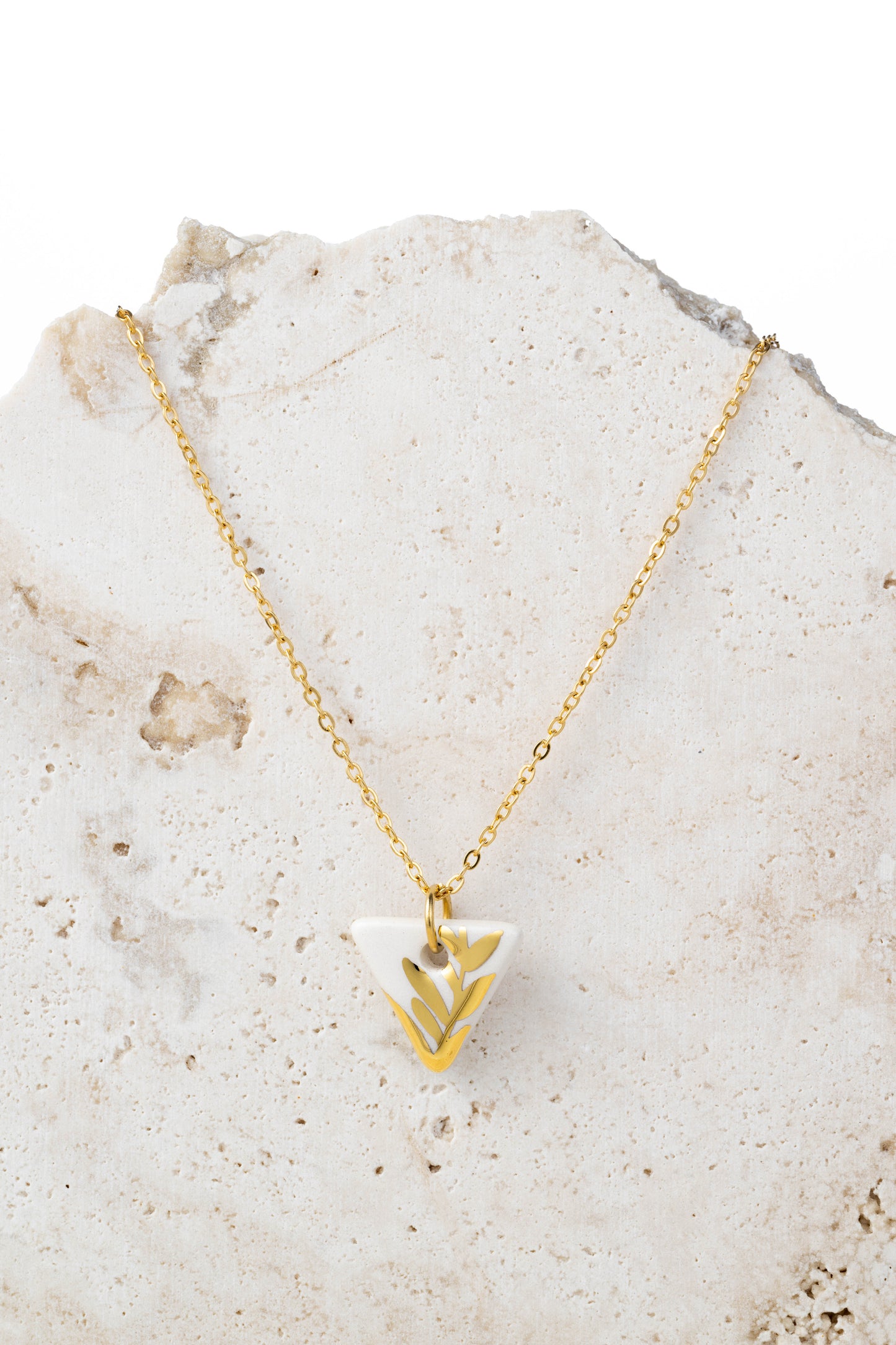 Collana bianca oro