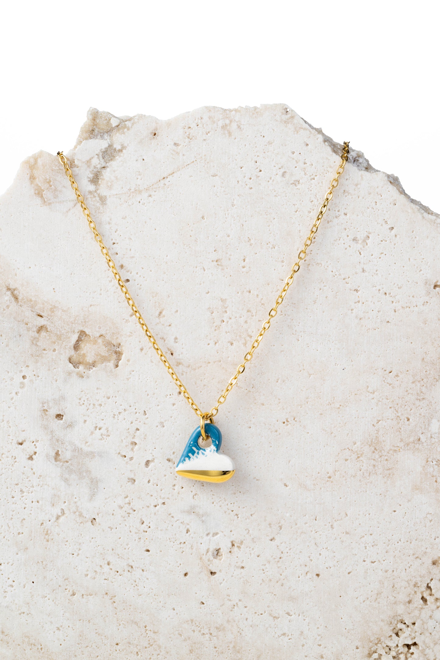 Collana salvia petrolio