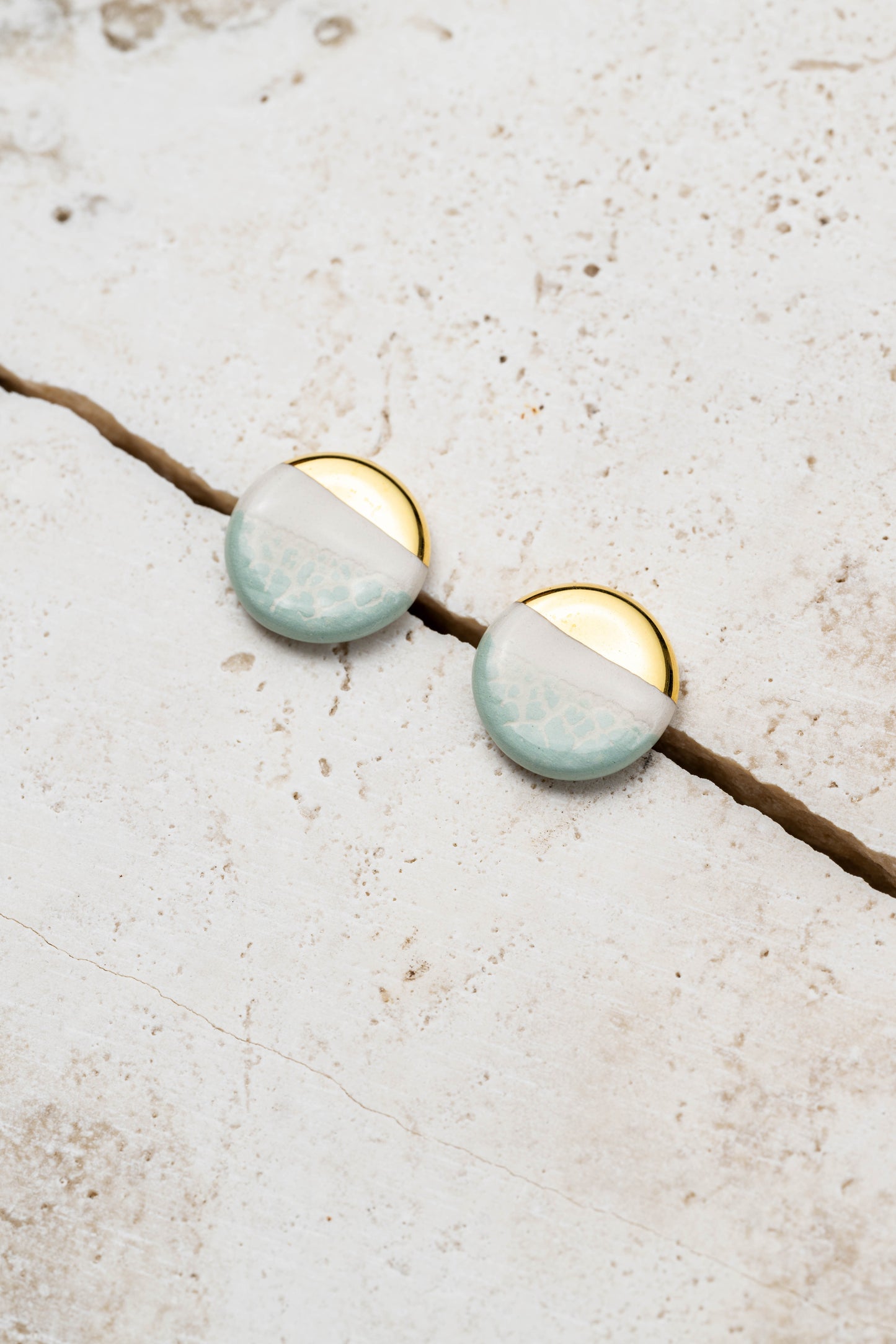 Orecchini lobo tondo salvia