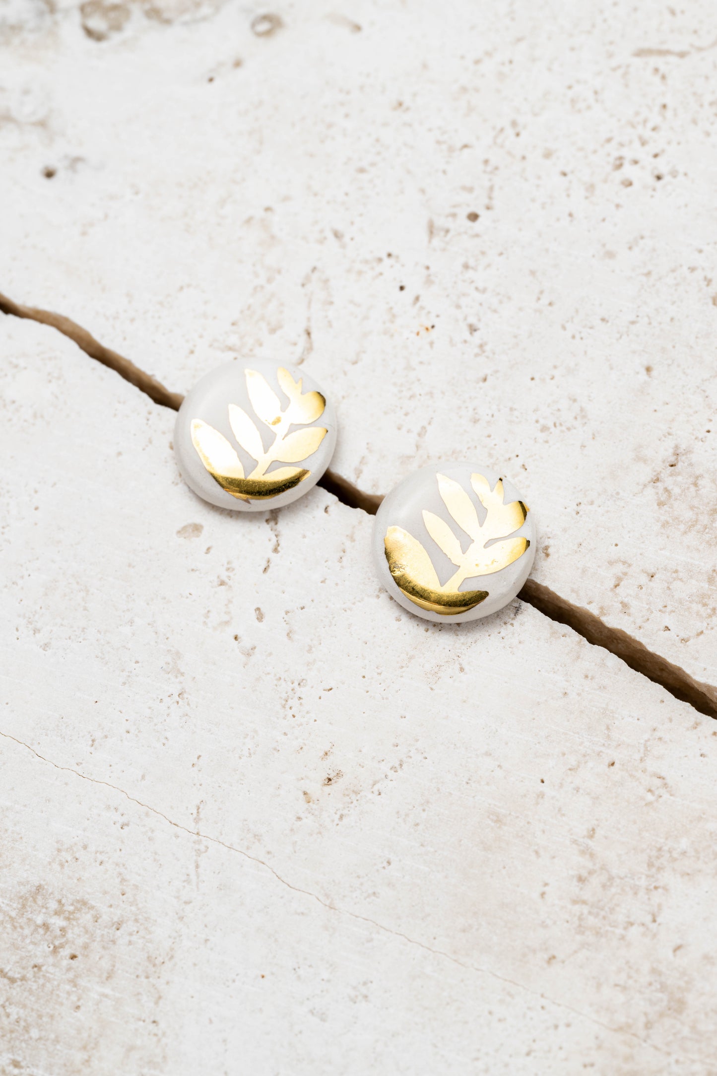 Orecchini lobo bianco/oro